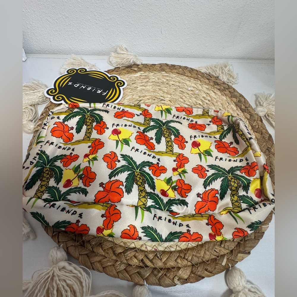 New friends culture fly travel pouch
